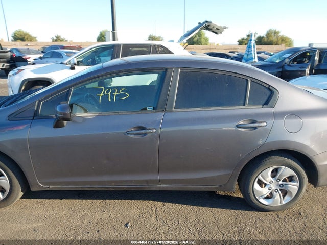 19XFB2F51FE226566 Honda Civic Lx