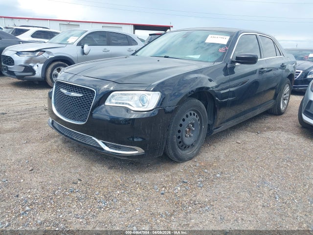 Aukcja sprzedaży 2019 Chrysler 300 Touring L, vin: 2C3CCAAGXKH693815, numer aukcji: 44647984