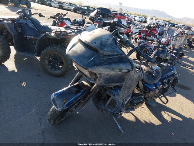 1HD1KZF10NB663078 Harley-Davidson FLTRK
