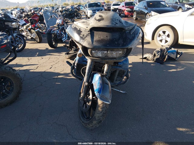 1HD1KZF10NB663078 Harley-Davidson FLTRK