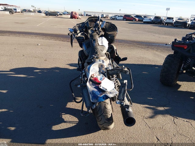 1HD1KZF10NB663078 Harley-Davidson FLTRK