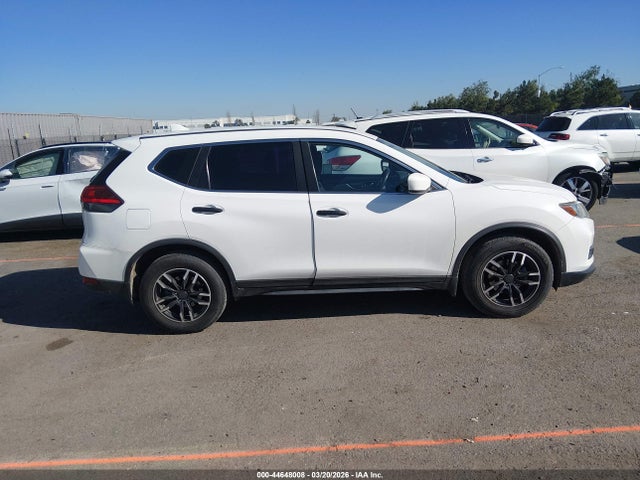 Nissan ROGUE S 2017 JN8AT2MTXHW146348 Image 13