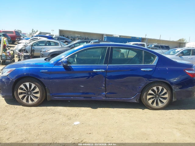 JHMCR6F72HC025713 Honda Accord Hybrid Touring
