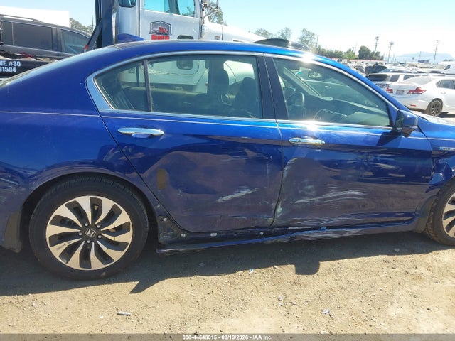 JHMCR6F72HC025713 Honda Accord Hybrid Touring