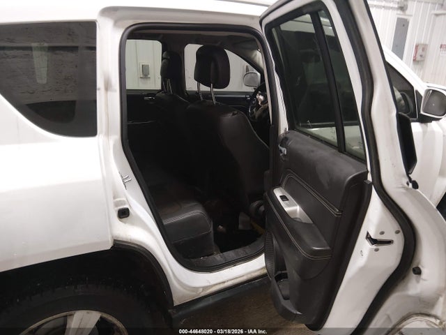 1C4NJDEB5FD271433 Jeep Compass Latitude