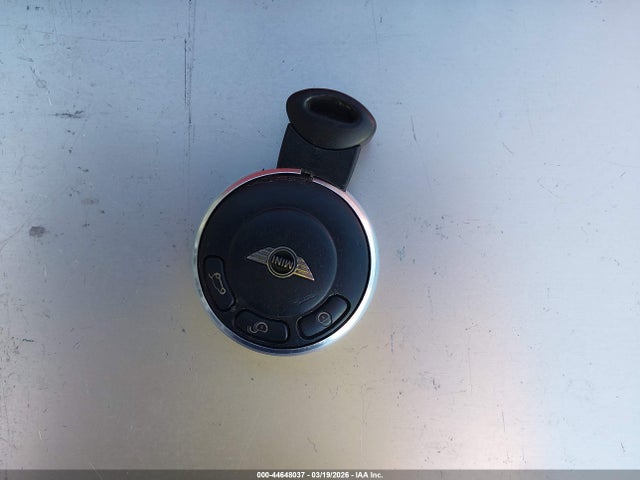 2012 MINI COOPER WMWSU3C58CT262256 Photo 10