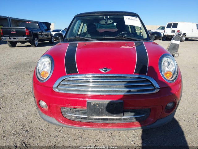 2012 MINI COOPER WMWSU3C58CT262256 Photo 5