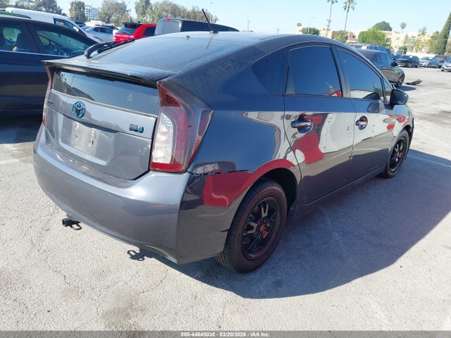Toyota Prius Two 2015 JTDKN3DU6F0480417 Image 4