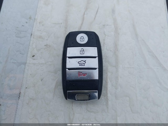 5XXGV4L29GG022897 KIA Optima Sxl Turbo