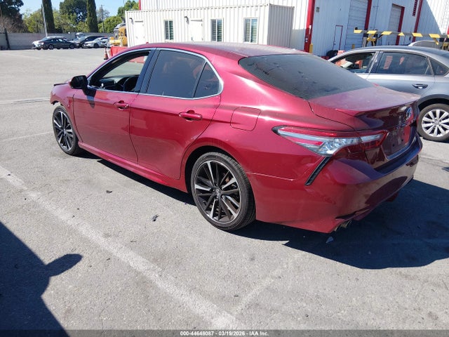 4T1B61HKXJU633811 Toyota CAMRY XSE