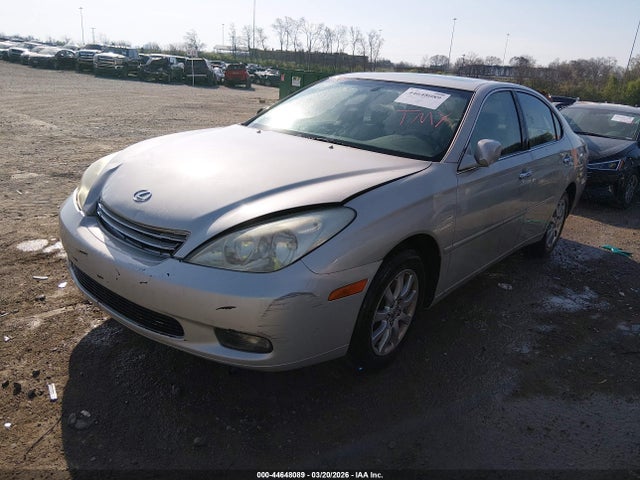 2004 Lexus Es 330 მანქანა იყიდება აუქციონზე, vin: JTHBA30G940021390, აუქციონის ნომერი: 44648089