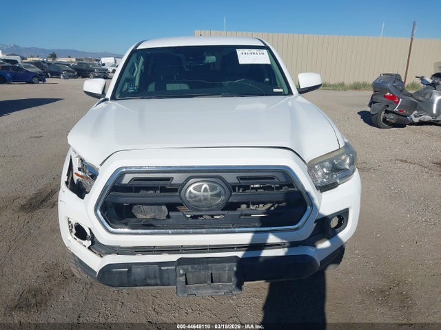 3TMCZ5AN3JM159975 Toyota Tacoma Sr5 V6