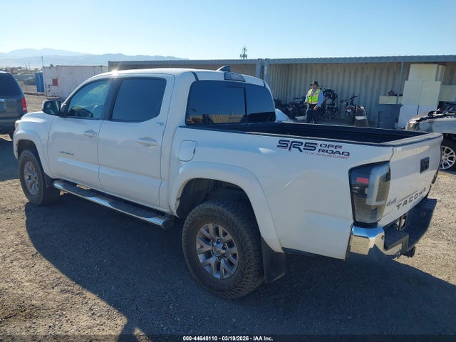 3TMCZ5AN3JM159975 Toyota Tacoma Sr5 V6