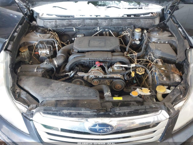 44648124 :رقم المزاد ، 4S4BRCAC7C3224244 vin ، 2012 Subaru Outback 2.5i مزاد بيع