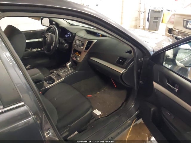 44648124 :رقم المزاد ، 4S4BRCAC7C3224244 vin ، 2012 Subaru Outback 2.5i مزاد بيع