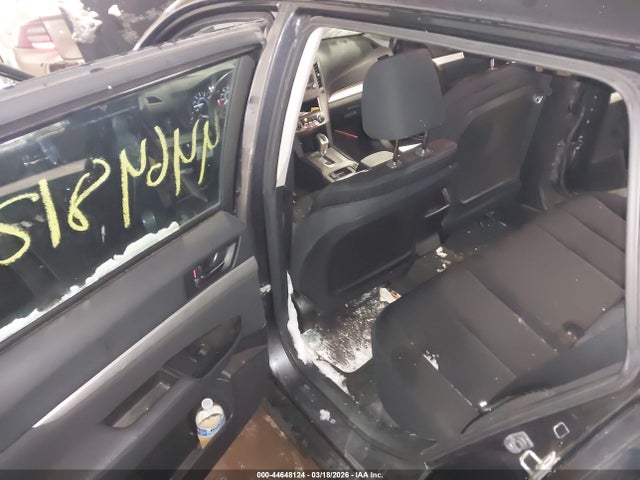 44648124 :رقم المزاد ، 4S4BRCAC7C3224244 vin ، 2012 Subaru Outback 2.5i مزاد بيع