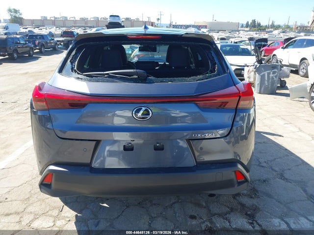 JTHX3JBH2N2046762 Lexus UX 200