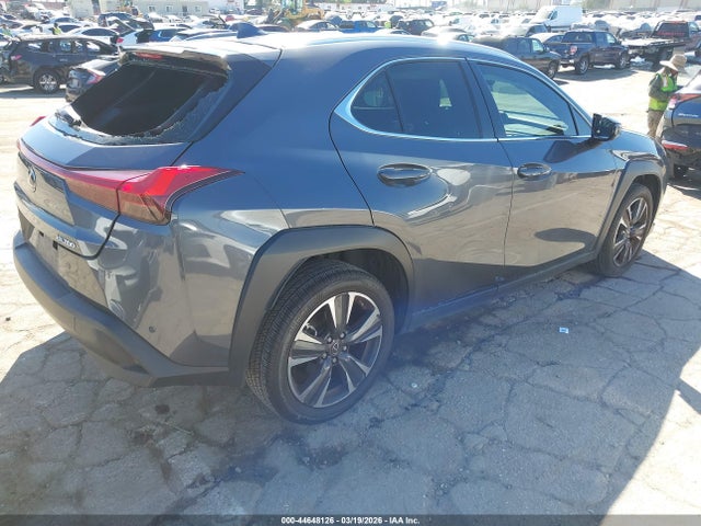 JTHX3JBH2N2046762 Lexus UX 200
