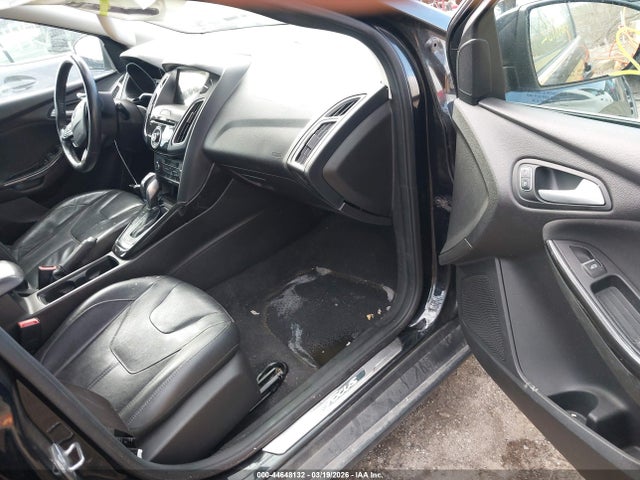 2015 FORD FOCUS 1FADP3N25FL284778 Photo 4