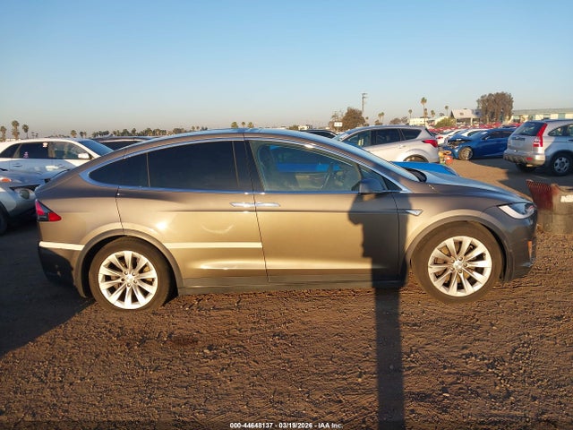 Aukcja sprzedaży 2016 Tesla Model X, vin: 5YJXCAE29GF001682, numer aukcji: 44648137
