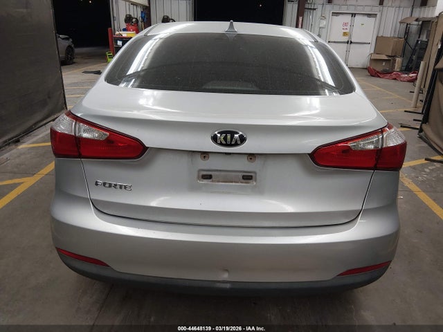 KIA FORTE LX 2016 KNAFX4A67G5594886 Image 16