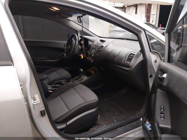 KIA FORTE LX 2016 KNAFX4A67G5594886 Image 5