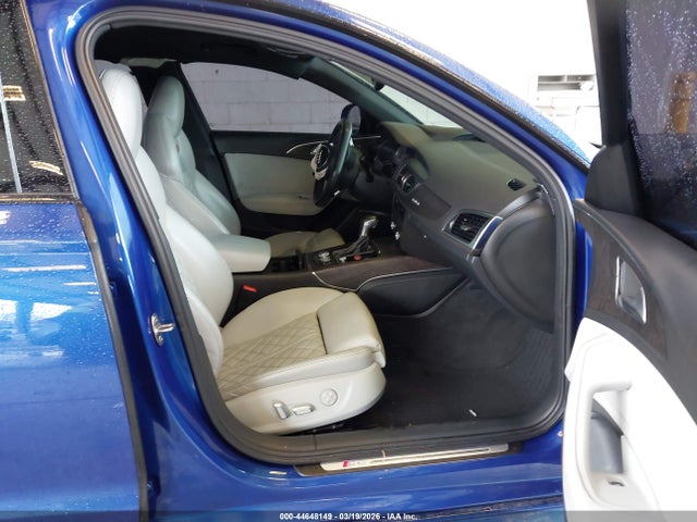 2017 AUDI S6 WAUHFAFC4HN043101 Photo 4