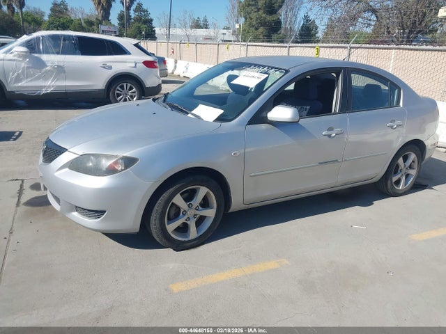 2004 Mazda Mazda3 I მანქანა იყიდება აუქციონზე, vin: JM1BK32F641142570, აუქციონის ნომერი: 44648150