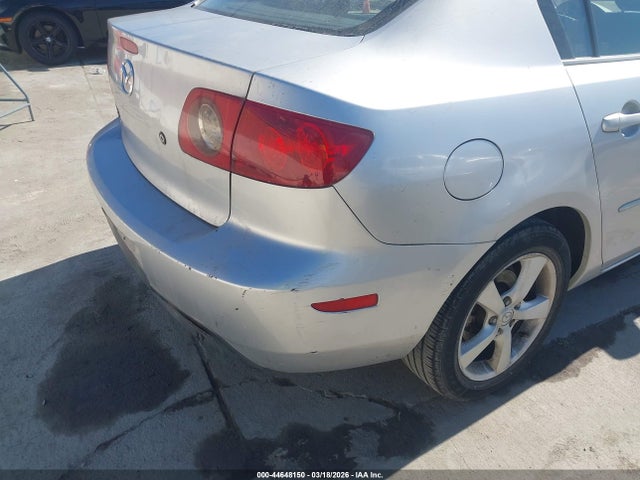 2004 Mazda Mazda3 I მანქანა იყიდება აუქციონზე, vin: JM1BK32F641142570, აუქციონის ნომერი: 44648150