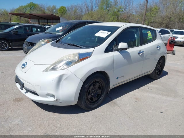 1N4AZ0CP1EC335024 Nissan Leaf Sl