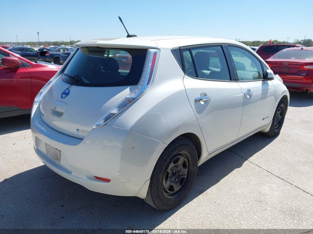 1N4AZ0CP1EC335024 Nissan Leaf Sl