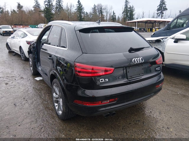 2015 AUDI Q3 WA1GFCFS5FR009900 Photo 2