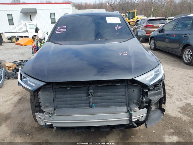 44648180 :رقم المزاد ، WA1LXAF70MD026724 vin ، 2021 Audi Q7 Premium Plus 55 Tfsi Quattro Tiptronic مزاد بيع