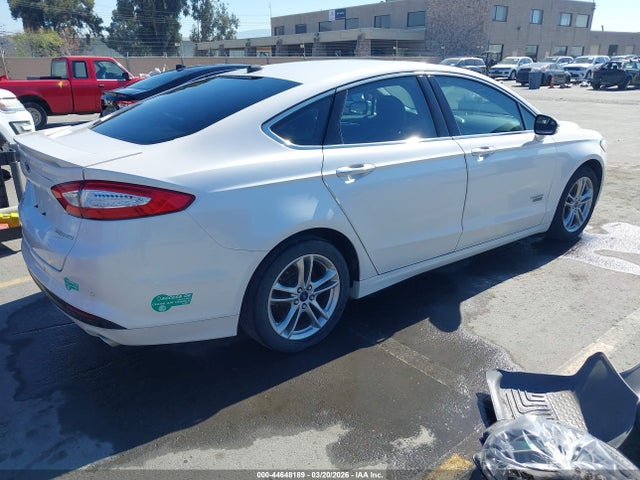 Ford Fusion Energi Titanium 2015 3FA6P0SU1FR128333 Image 4