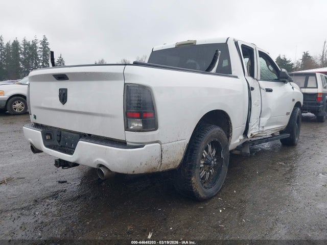 2014 RAM 1500 1C6RR6KT6ES323799 Photo 3