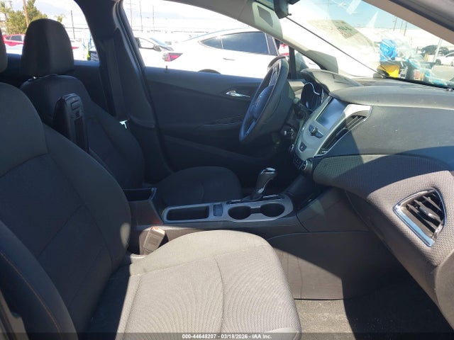 Chevrolet Cruze Ls Auto 2017 1G1BC5SM6H7215682 Image 5