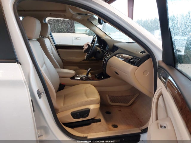 2016 BMW X3 5UXWX9C58G0D71565 Photo 4