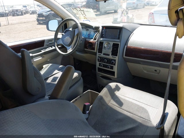 Aukcja sprzedaży 2010 Chrysler Town & Country Touring, vin: 2A4RR5D1XAR215139, numer aukcji: 44648212