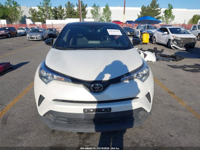JTNKHMBX9K1029329 Toyota C-HR XLE