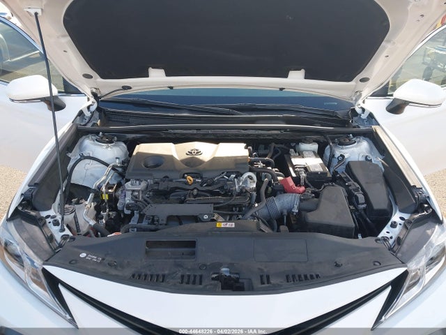 4T1R11AK5RU883606 Toyota CAMRY LE