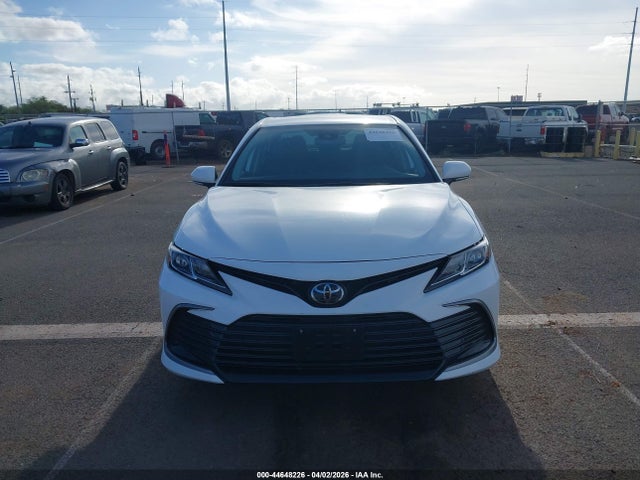 4T1R11AK5RU883606 Toyota CAMRY LE
