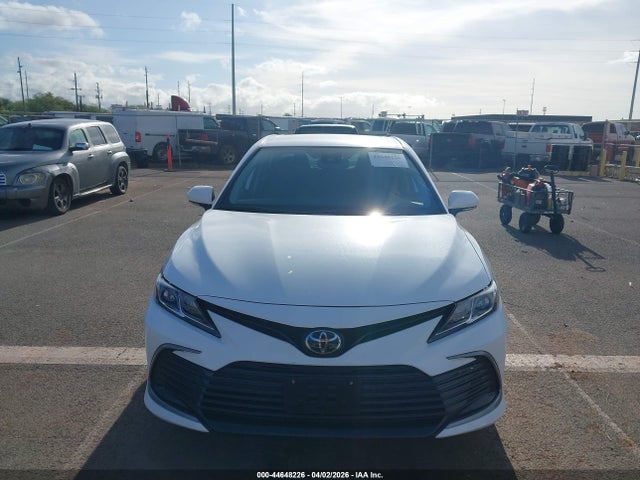 4T1R11AK5RU883606 Toyota CAMRY LE