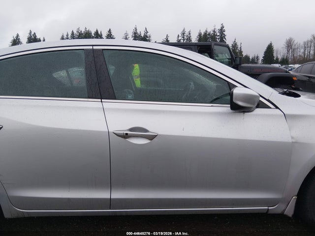 2013 Acura Ilx 2.0l მანქანა იყიდება აუქციონზე, vin: 19VDE1F73DE008290, აუქციონის ნომერი: 44648276