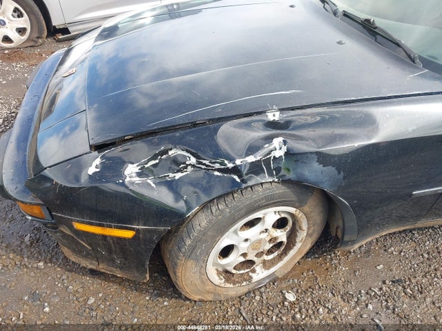 44648281 :رقم المزاد ، WP0AA0942FN457122 vin ، 1985 Porsche 944 مزاد بيع