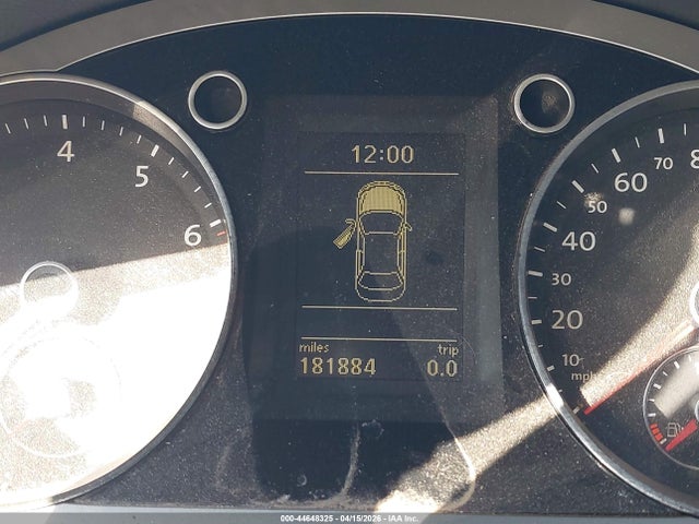 44648325 :رقم المزاد ، WVWJK7AN8AE162271 vin ، 2010 Volkswagen Passat Komfort مزاد بيع