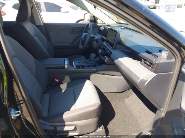 Toyota RAV4 LE 2026 JTM6DRBV7TD001994 Image 5