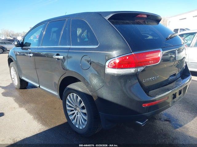 Lincoln MKX 2014 2LMDJ8JK7EBL11914 Image 3