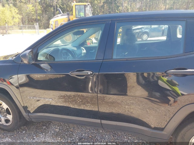 Jeep Compass Sport Fwd 2018 3C4NJCAB5JT488242 Image 14