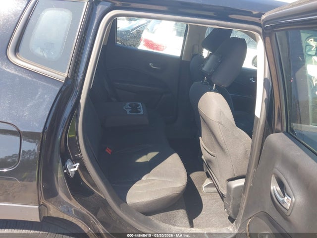 Jeep Compass Sport Fwd 2018 3C4NJCAB5JT488242 Image 8