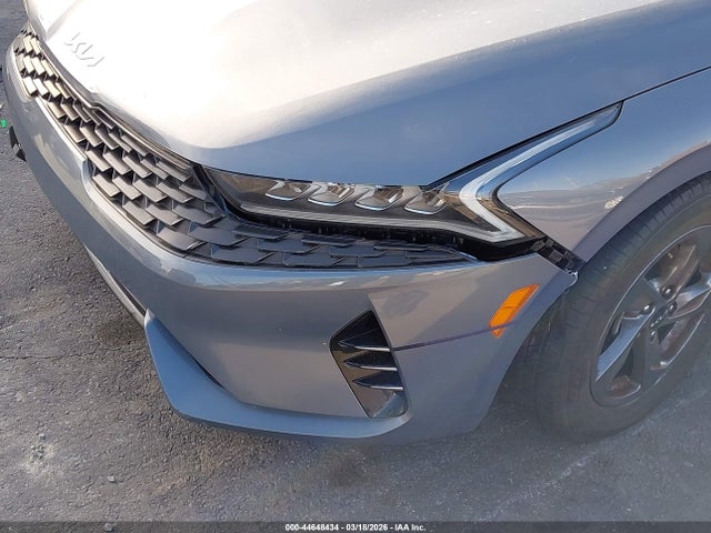2022 Kia K5 Lxs მანქანა იყიდება აუქციონზე, vin: 5XXG14J24NG142991, აუქციონის ნომერი: 44648434